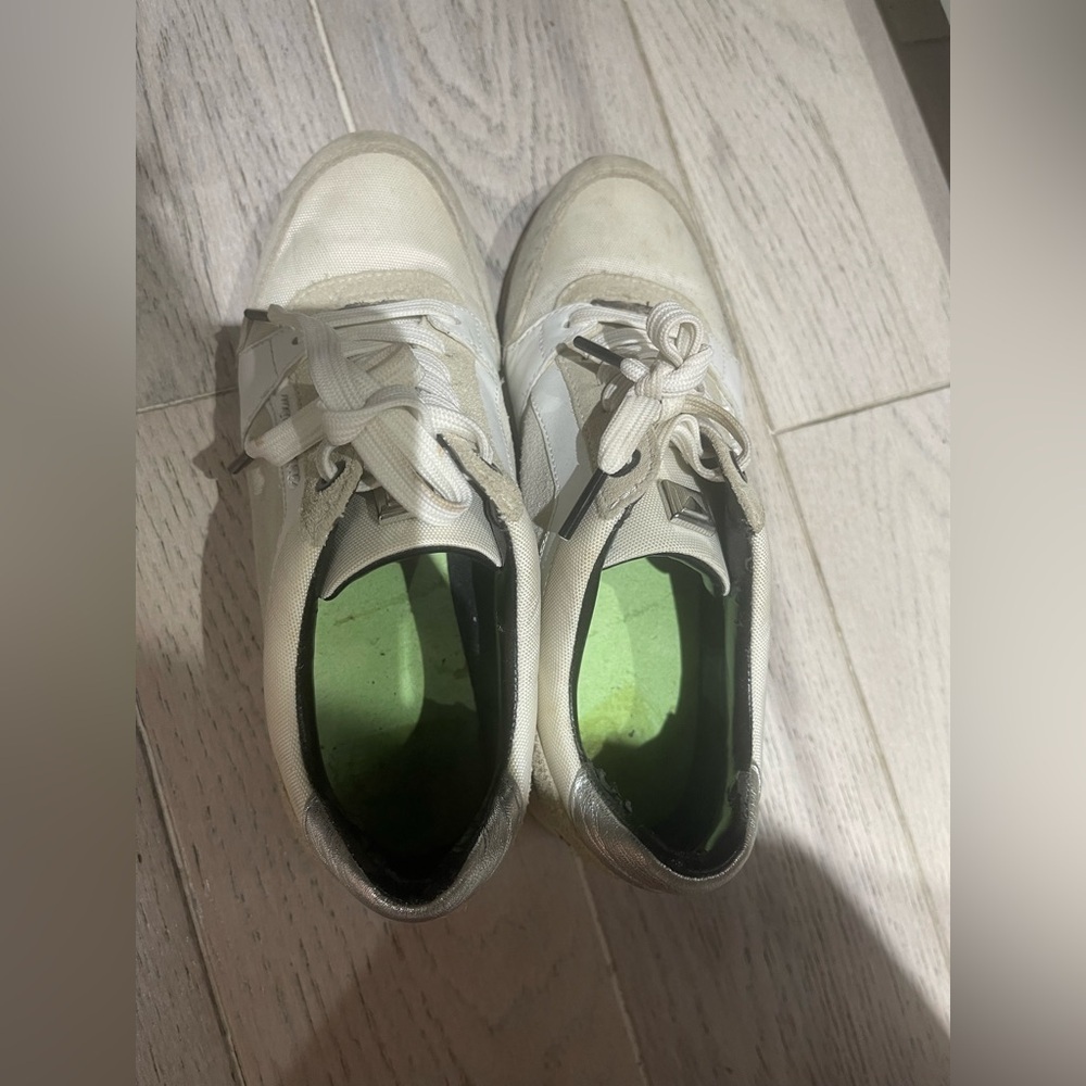 Chic Beige and White Sneakers - Picture 3 of 3